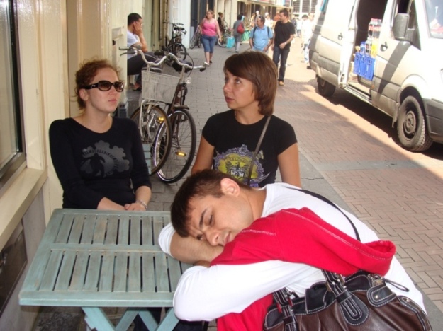 :  DSC03628.JPG
: 1690

:  135.4 
