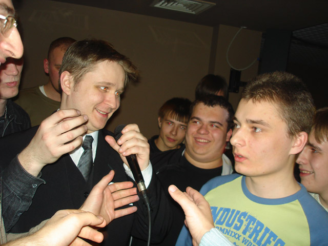 :  DSC06588.JPG
: 479

:  99.0 