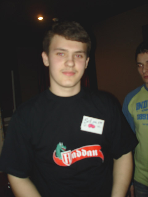 :  Sam.JPG
: 358

:  50.4 