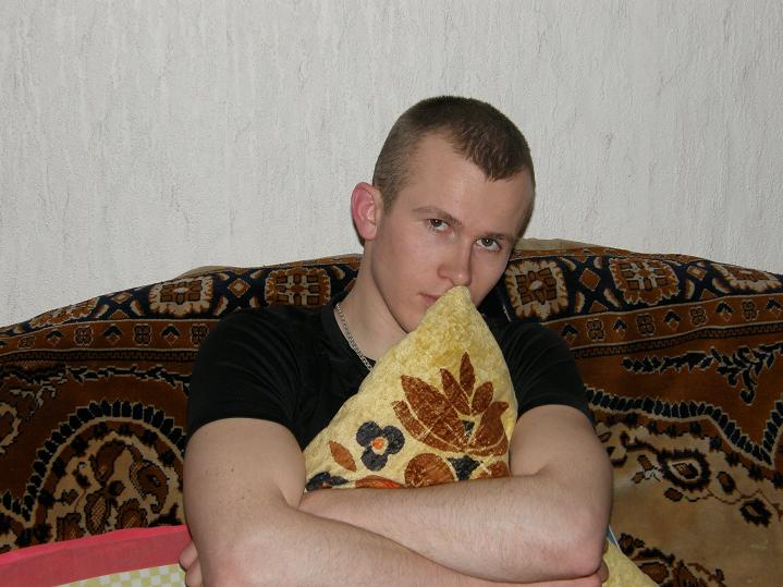 :  1ccc.JPG
: 2099

:  68.8 